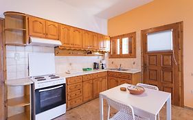 Dimitra's Studios